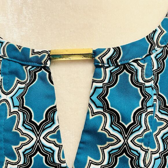 Dana Buchman Women’s Turquoise Black Blouse S Metal Accent (A0127) - Picture 2 of 6